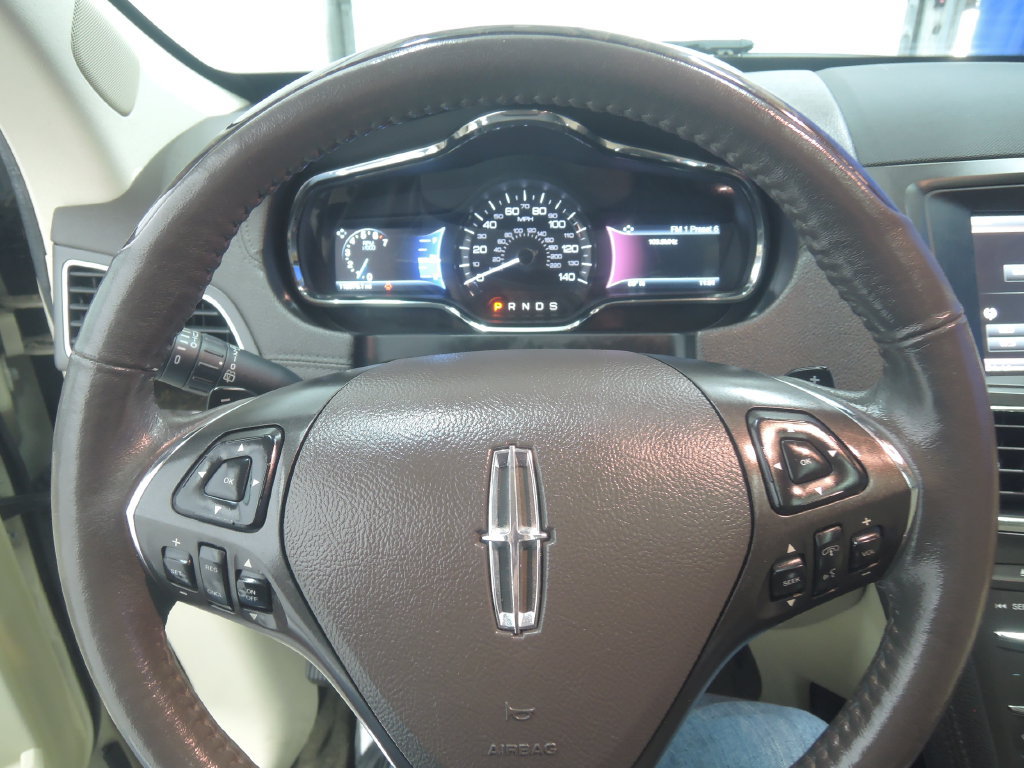 Used 2014 Lincoln MKT AWD w/ Equipment Group 201A image 15