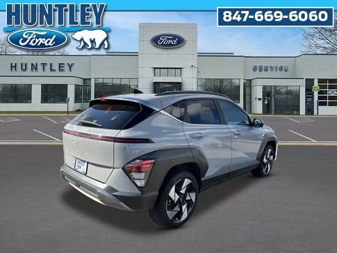 Used 2024 Hyundai Kona Limited AWD/4WD image 5