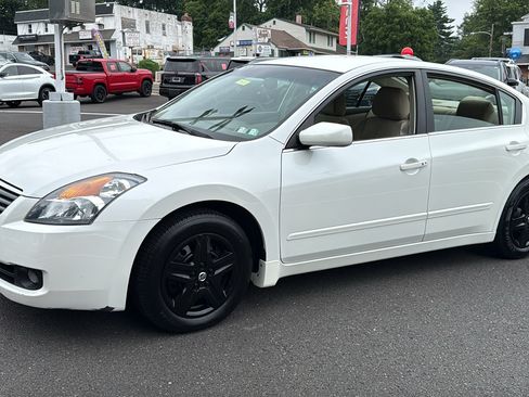 Used 2008 Nissan Altima 2.5 S w/ Emergency Aid Pkg FWD image 3