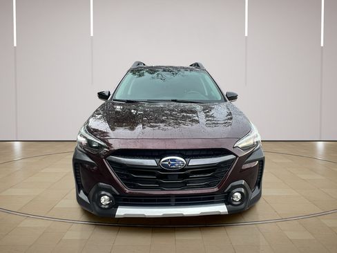 Used 2023 Subaru Outback Limited AWD/4WD image 10