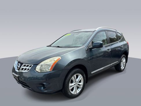 Used 2013 Nissan Rogue SV w/ Premium Pkg AWD/4WD image 7