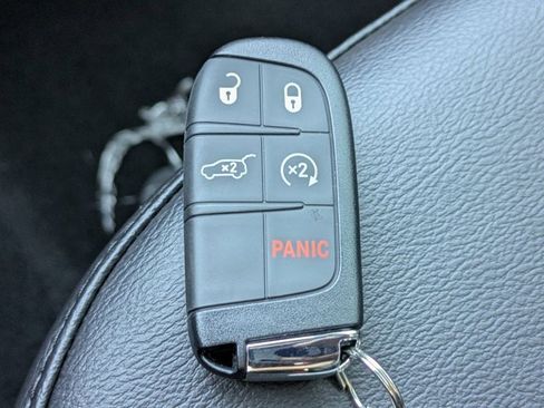 New 2026 Jeep Compass Latitude w/ Sun and Sound Group image 26