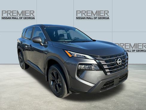 New 2026 Nissan Rogue SV image 3