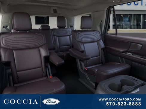 New 2025 Ford Expedition Platinum w/ Platinum Ultimate Package image 11