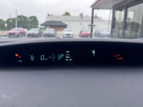 Used 2014 Toyota Prius Four FWD image 14