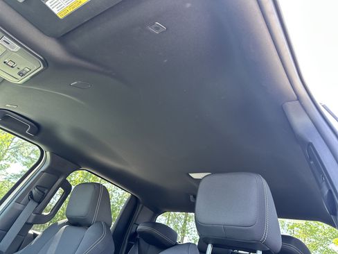 Used 2024 Toyota Tacoma TRD Off-Road image 28