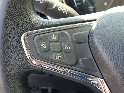 Used 2016 Chevrolet Cruze LT w/ LT Convenience Package FWD image 9