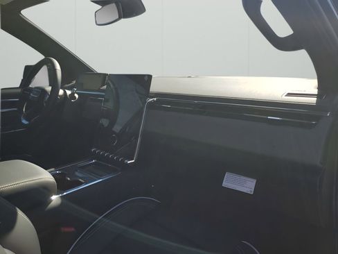 New 2026 GMC Sierra EV Elevation image 14