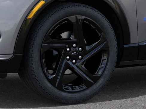 New 2026 Chevrolet Equinox EV RS FWD image 33