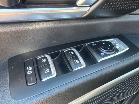 Used 2023 Kia Telluride EX X-Line AWD/4WD image 16