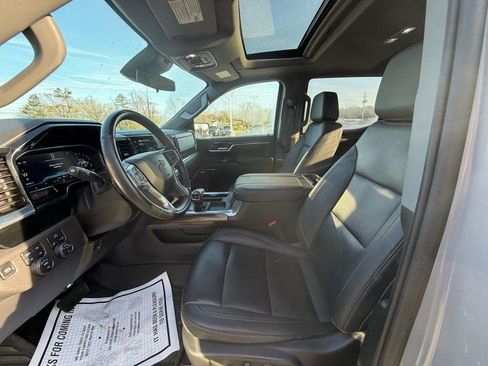 Used 2024 Chevrolet Silverado 1500 LT Trail Boss w/ Convenience Package II image 13