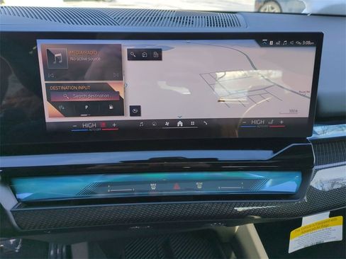 New 2026 BMW 540i xDrive xDrive w/ M Sport Package image 15