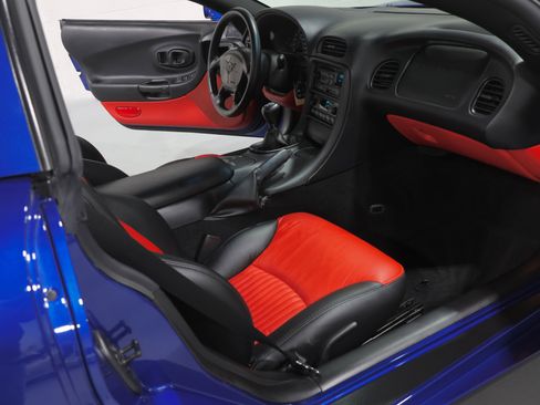 Used 2003 Chevrolet Corvette Z06 w/ Memory Package, 3 Drivers RWD image 21