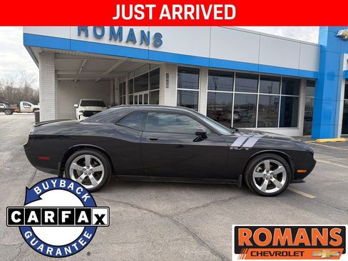 Used 2009 Dodge Challenger R/T image 2