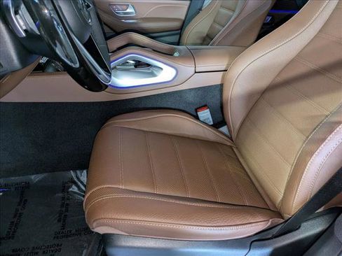 New 2026 Mercedes-Benz GLE 580 4MATIC image 4