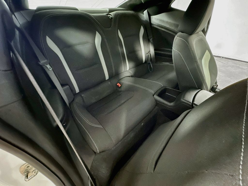 Used 2019 Chevrolet Camaro SS RWD image 12