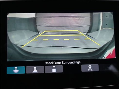 Used 2019 Honda Pilot Touring image 14