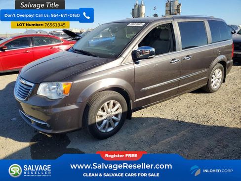 Used 2015 Chrysler Town & Country Limited Platinum w/ Trailer Tow Group image 1