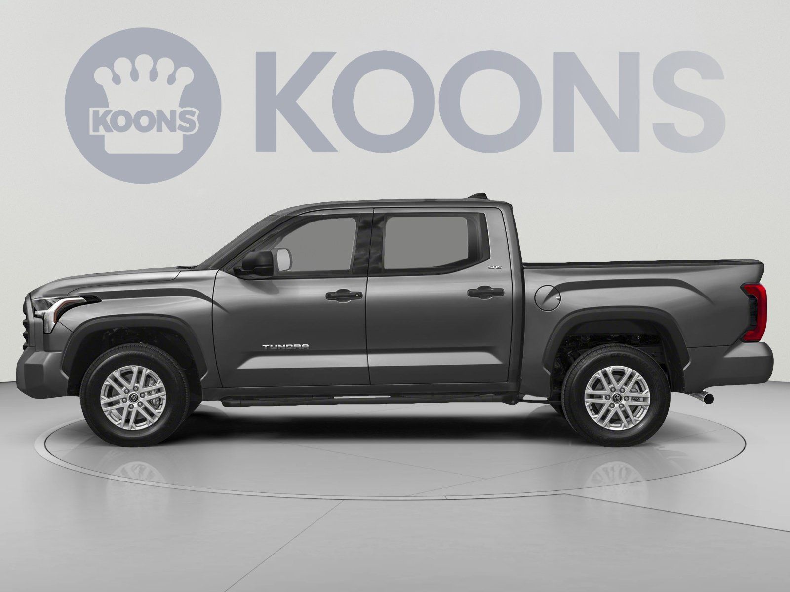 Used 2023 Toyota Tundra SR5 w/ SR5 Convenience Package AWD/4WD image 4