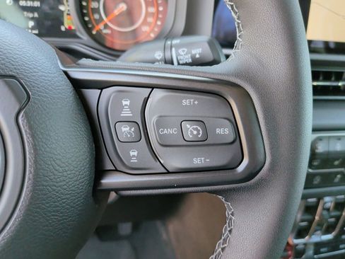 New 2026 Jeep Gladiator Mojave image 19