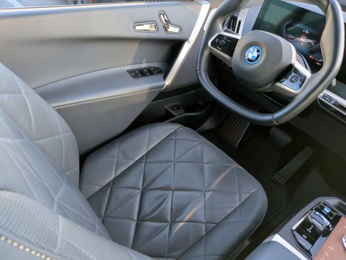 Certified 2023 BMW iX M60 w/ Executive Package image 35