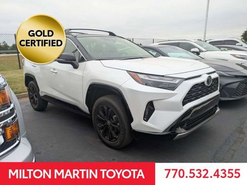 Certified 2025 Toyota RAV4 XSE w/ Weather Package AWD/4WD image 2