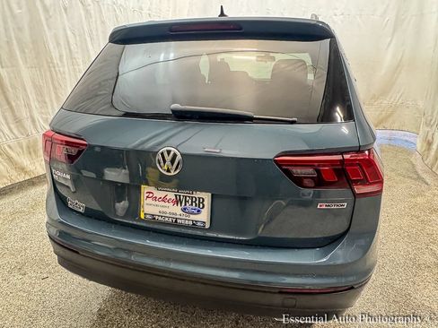 Used 2019 Volkswagen Tiguan SE w/ Panoramic Sunroof Package AWD/4WD image 6