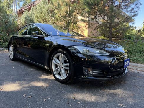 Used 2015 Tesla Model S 85D AWD/4WD image 18