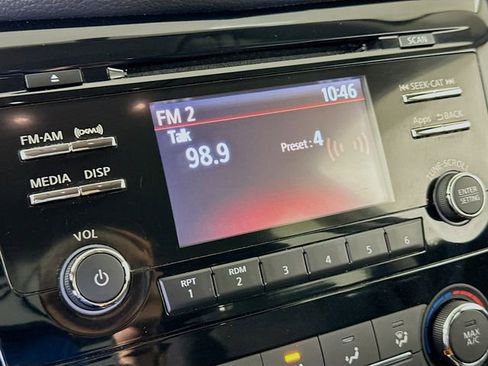 Used 2016 Nissan Rogue S w/ Appearance Package image 15