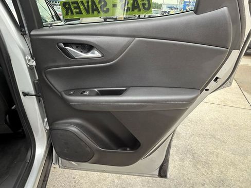 Used 2019 Chevrolet Blazer Premier w/ Sun and Wheels Package FWD image 15