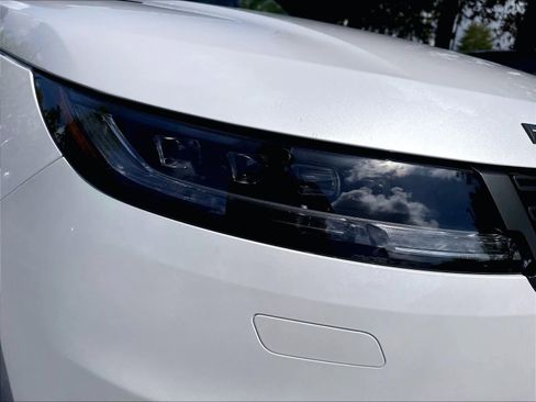 Used 2024 Land Rover Range Rover Sport Dynamic SE AWD/4WD image 31