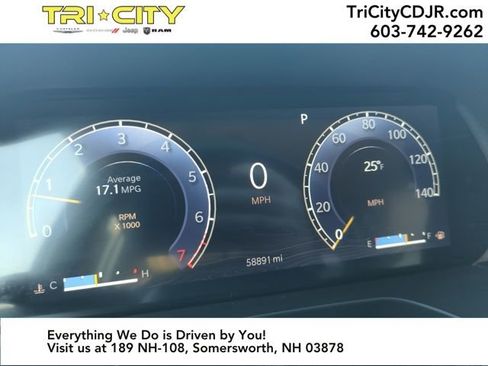 Used 2022 Jeep Grand Cherokee Limited image 20