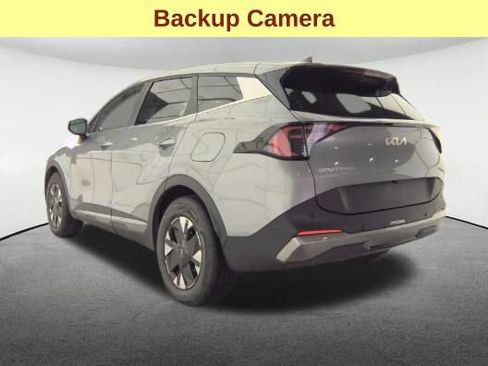 Used 2026 Kia Sportage LX FWD image 8