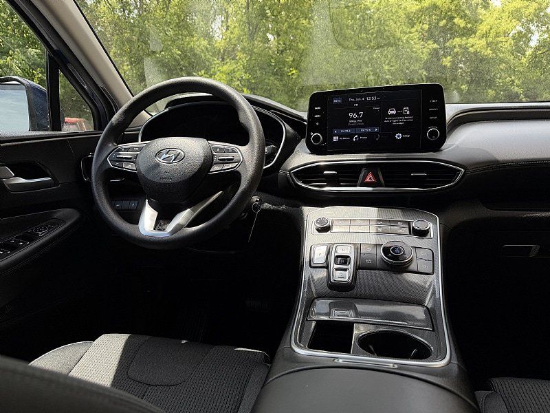 Used 2023 Hyundai Santa Fe SE AWD/4WD image 11