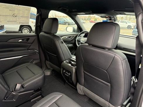 New 2026 Chevrolet Traverse LT w/ Driver Confidence Package image 35