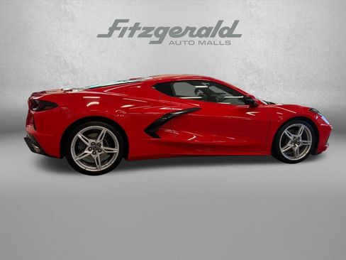 Used 2025 Chevrolet Corvette Stingray Premium Cpe w/ 3LT RWD image 3