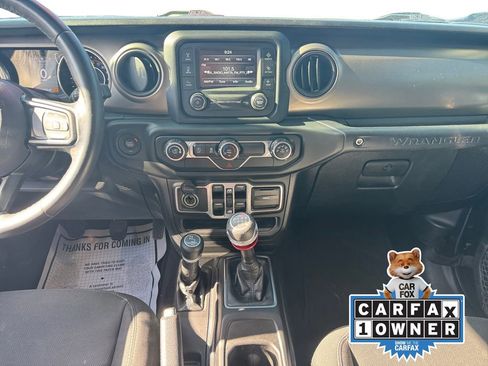 Used 2018 Jeep Wrangler Unlimited Sport S AWD/4WD image 13