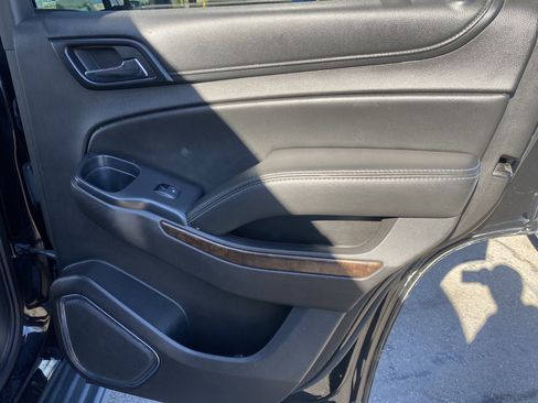 Used 2017 Chevrolet Tahoe LT AWD/4WD image 18