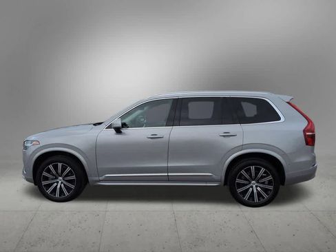 Used 2024 Volvo XC90 B5 Plus AWD/4WD image 3