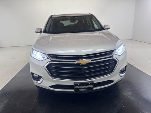 Used 2019 Chevrolet Traverse Premier w/ Driver Confidence II Package image 4