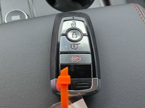 Certified 2025 Ford Explorer Active RWD image 37
