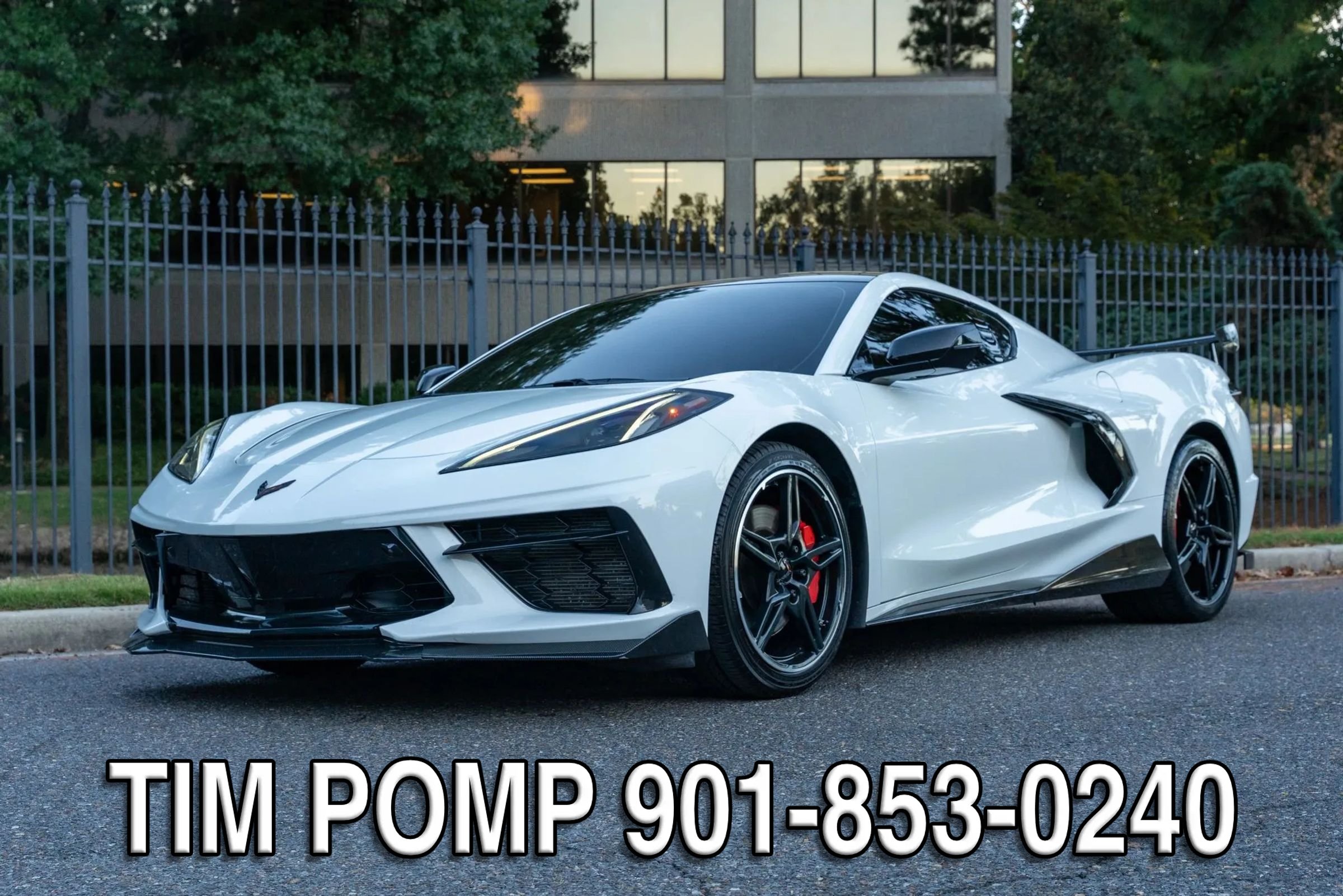 Used 2020 Chevrolet Corvette Stingray Premium Cpe w/ 3LT Preferred Equipment Group RWD image 1