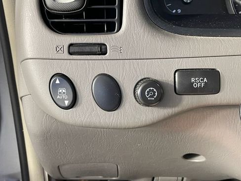 Used 2007 Toyota Sequoia Limited AWD/4WD image 10