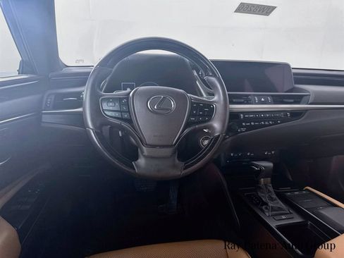 Used 2019 Lexus ES 350 w/ Premium Package FWD image 24