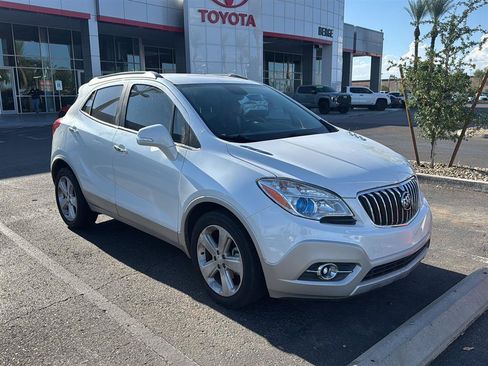 Used 2016 Buick Encore Convenience FWD image 2