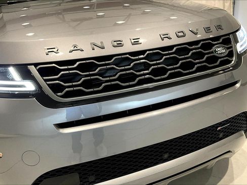 Used 2023 Land Rover Range Rover Evoque R-Dynamic S AWD/4WD image 33
