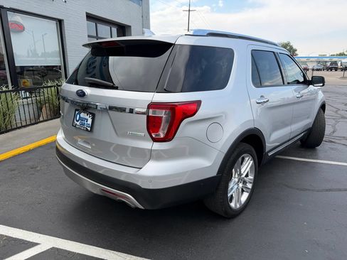 Used 2016 Ford Explorer Limited w/ Equipment Group 301A FWD image 7