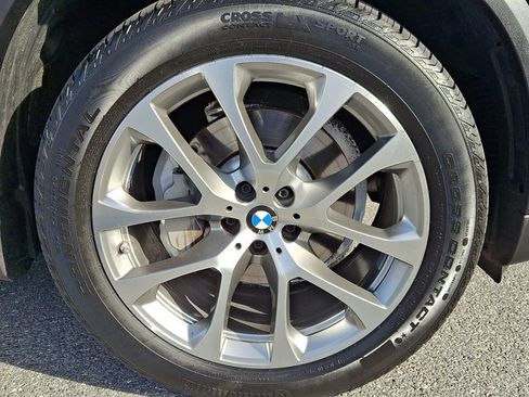 Certified 2023 BMW X5 xDrive40i image 8