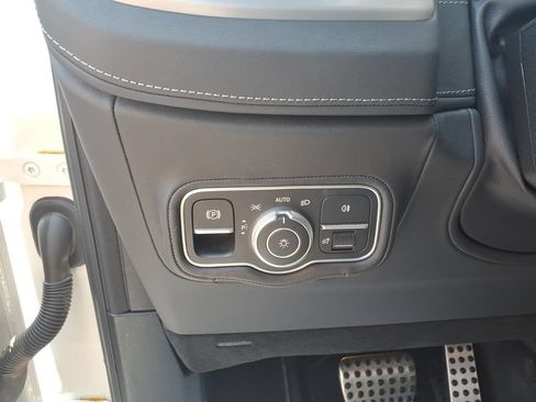 Certified 2025 Mercedes-Benz G 63 AMG 4MATIC image 17