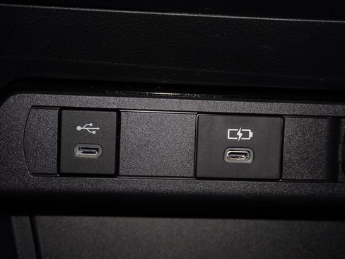 New 2026 Toyota Prius Plug-In Hybrid image 16